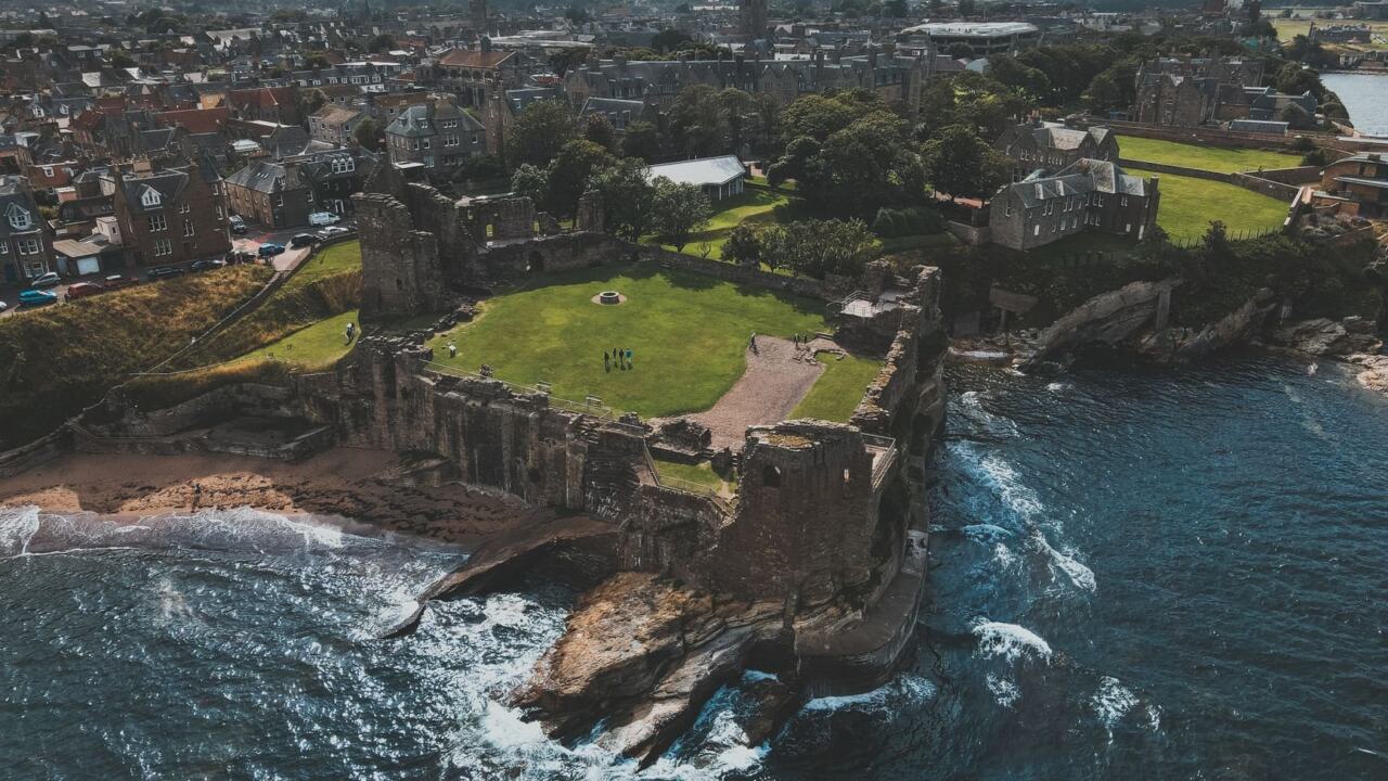walks near st andrews